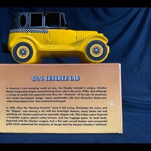 Avon 26 checker decanter